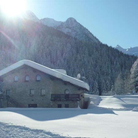 Chalet Rustico Bertolini Per Gruppi! Villa Вермилио Екстериор снимка